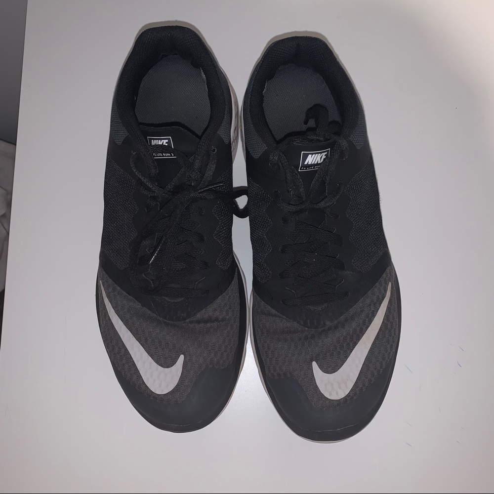 Nike Women’s FS Lite Run 3
